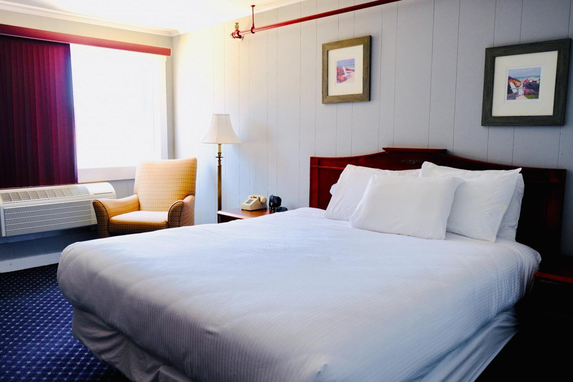 Fisherman'S Wharf Inn 부스베이하버 외부 사진